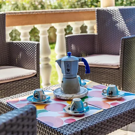 Casamare - Ground Floor * Перой