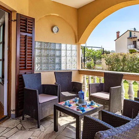 Casamare - Ground Floor Apartament *