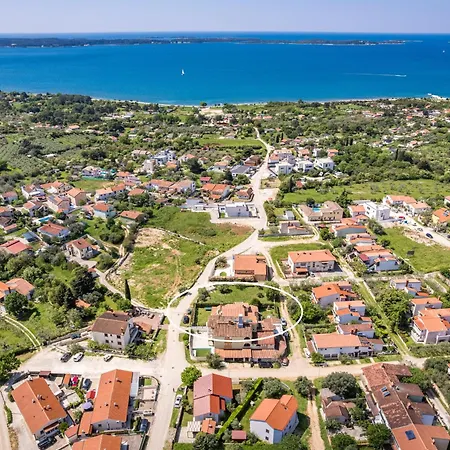 Casamare - Ground Floor Peroj
