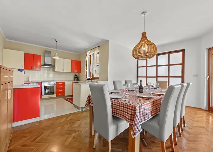 Casamare - Ground Floor *